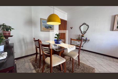Sala de apartamento à venda com 3 quartos, 90m² em Vila República, Campinas