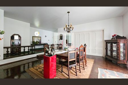 Sala de Jantar de casa à venda com 3 quartos, 1120m² em Jardim Santa Helena, São Paulo