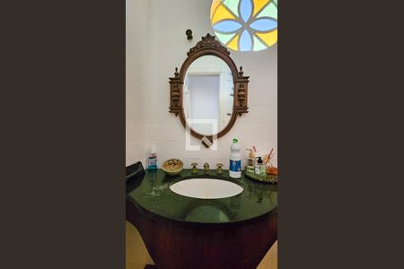 Lavabo de casa à venda com 3 quartos, 1120m² em Jardim Santa Helena, São Paulo