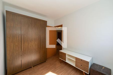 Quarto 1 de apartamento à venda com 2 quartos, 60m² em Camargos, Belo Horizonte