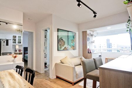 Sala de apartamento à venda com 2 quartos, 57m² em Vila Mangalot, São Paulo