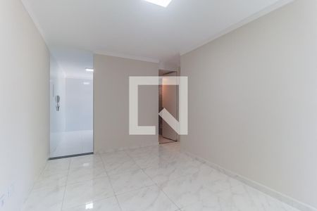 Sala de apartamento para alugar com 2 quartos, 42m² em Jardim Marica, Mogi das Cruzes