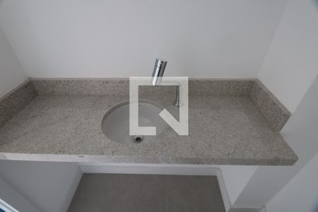Lavabo de apartamento para alugar com 2 quartos, 92m² em Centro, Canoas