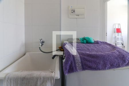 Sala/Cozinha de apartamento para alugar com 2 quartos, 32m² em Jardim Celeste, São Paulo