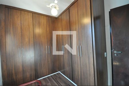 Quarto 2 de casa para alugar com 3 quartos, 150m² em Horto Florestal, São Paulo