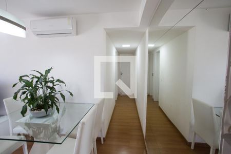 Corredor de apartamento à venda com 2 quartos, 69m² em Jacarepaguá, Rio de Janeiro