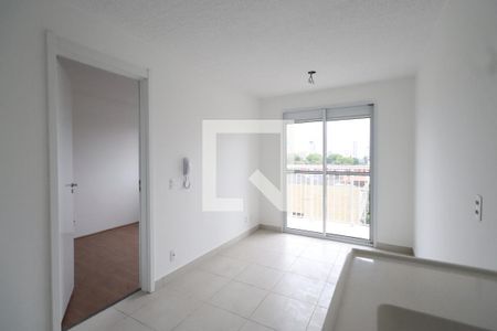 Sala/Cozinha de kitnet/studio à venda com 1 quarto, 40m² em Penha de França, São Paulo