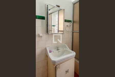 Banheiro Social de apartamento para alugar com 1 quarto, 53m² em Centro Histórico, Porto Alegre