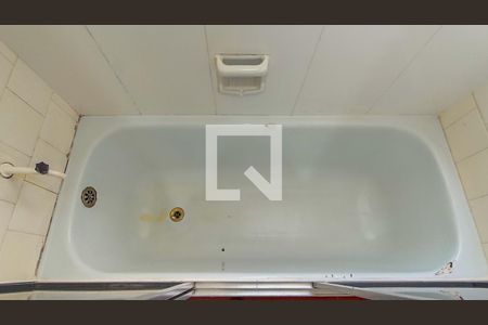 Banheiro Social de apartamento para alugar com 1 quarto, 53m² em Centro Histórico, Porto Alegre