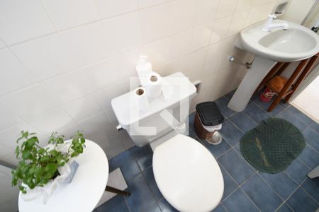 Banheiro de apartamento à venda com 1 quarto, 30m² em Bosque, Campinas