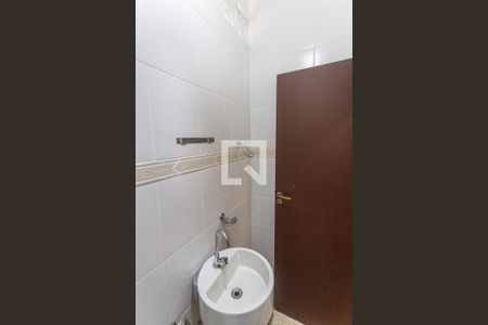 Lavabo de casa à venda com 6 quartos, 300m² em Santo Antônio, Belo Horizonte
