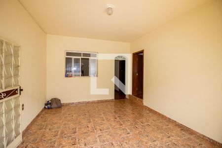 Garagem Casa 1 de casa à venda com 7 quartos, 576m² em Tropical, Contagem