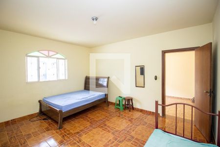 Quarto Suíte Casa 1 de casa à venda com 7 quartos, 576m² em Tropical, Contagem