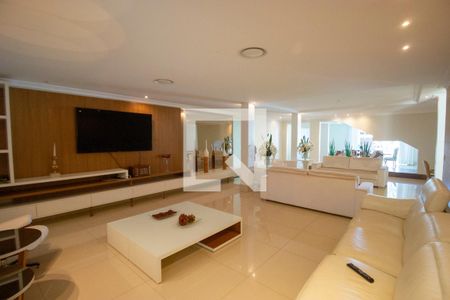 Sala de casa de condomínio para alugar com 5 quartos, 800m² em Setor Habitacional Vicente Pires (taguatinga), Brasília