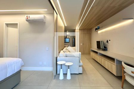 Sala de apartamento à venda com 2 quartos, 56m² em Ipanema, Rio de Janeiro