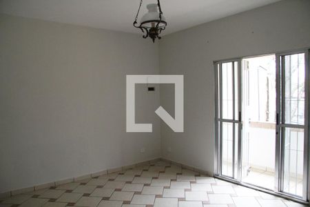 Sala 02 de casa para alugar com 3 quartos, 300m² em Vila Carmela Ii, Guarulhos