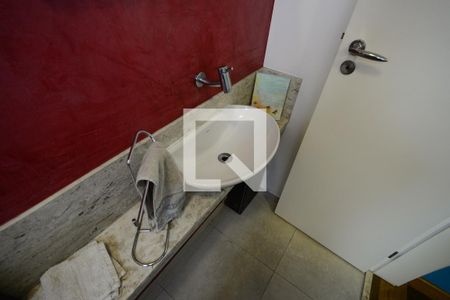 Lavabo de apartamento para alugar com 3 quartos, 118m² em Vila Mariana, São Paulo
