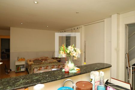 Quarto 1 de casa à venda com 3 quartos, 200m² em Vila Carmosina, São Paulo