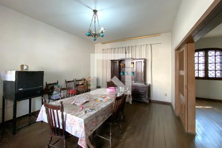 Sala 2 de casa à venda com 4 quartos, 315m² em Cidade Nova, Belo Horizonte