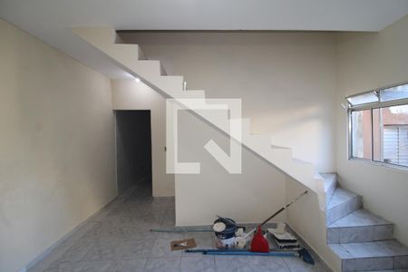 Sala de casa para alugar com 2 quartos, 135m² em Vila Nova Cachoeirinha, São Paulo