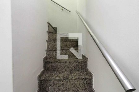 escada de casa de condomínio à venda com 2 quartos, 100m² em Vila Formosa, São Paulo