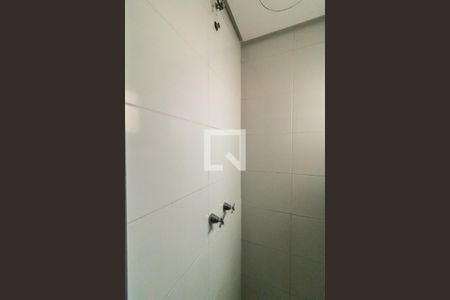 Banheiro de apartamento para alugar com 2 quartos, 60m² em Rio dos Sinos, São Leopoldo