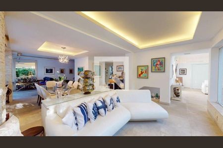 Casa à venda com 5 quartos, 500m² em Barra da Tijuca, Rio de Janeiro