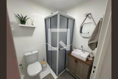 Banheiro de apartamento à venda com 2 quartos, 55m² em Limão, São Paulo