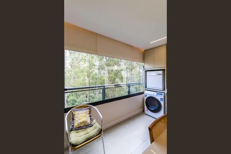 Sala/Cozinha de apartamento à venda com 2 quartos, 50m² em Vila Suzana, São Paulo