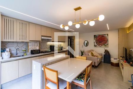 Sala/Cozinha de apartamento à venda com 2 quartos, 50m² em Vila Suzana, São Paulo