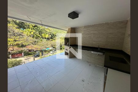 Casa à venda com 3 quartos, 173m² em Serra Grande, Niterói