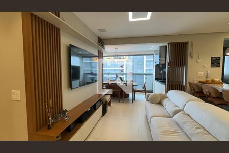 Sala de TV de apartamento para alugar com 2 quartos, 95m² em Alphaville Empresarial, Barueri
