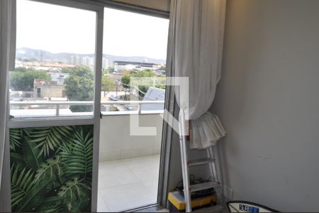 Quarto de apartamento à venda com 2 quartos, 70m² em Del Castilho, Rio de Janeiro