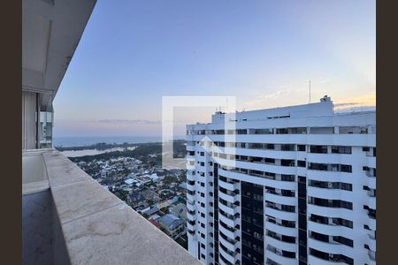 Varanda de apartamento à venda com 3 quartos, 180m² em Barra da Tijuca, Rio de Janeiro