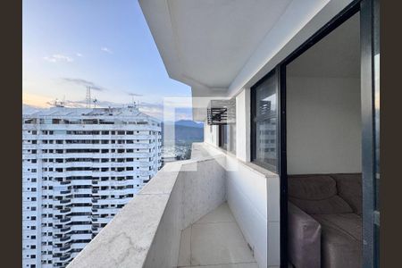 Varanda de apartamento à venda com 3 quartos, 180m² em Barra da Tijuca, Rio de Janeiro