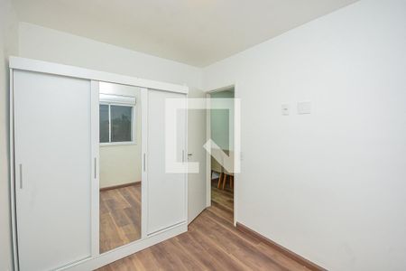 Quarto 1 de apartamento para alugar com 2 quartos, 41m² em Vila Isa, São Paulo