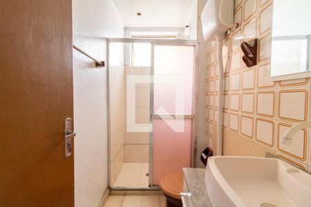Banheiro Social de apartamento para alugar com 1 quarto, 42m² em Vila Joao Pessoa, Porto Alegre