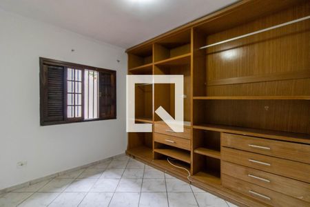 Casa para alugar com 3 quartos, 162m² em Vila Tijuco, Guarulhos