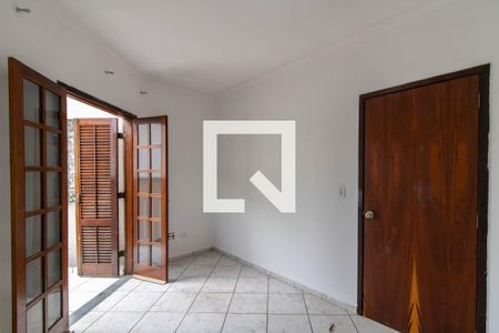 Casa para alugar com 3 quartos, 162m² em Vila Tijuco, Guarulhos