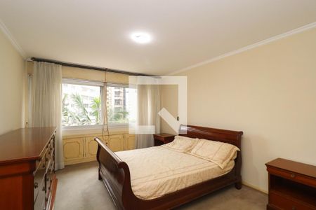 Suíte de apartamento à venda com 3 quartos, 250m² em Jardim Paulista, São Paulo