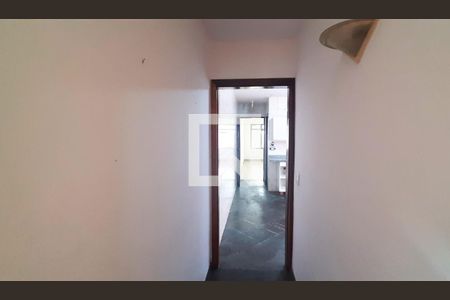 Corredor de casa à venda com 3 quartos, 160m² em Água Fria, São Paulo