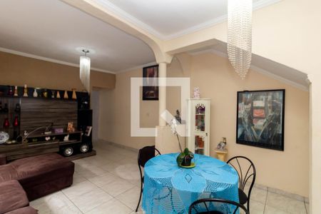 Sala de casa à venda com 3 quartos, 144m² em Vila Brasil, São Paulo