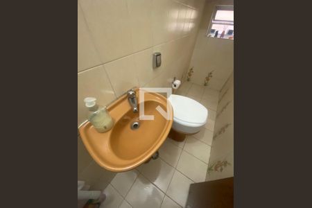 Lavabo de casa à venda com 3 quartos, 250m² em Jardim Aeroporto, São Paulo