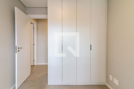 Quarto 1 de apartamento para alugar com 2 quartos, 55m² em Vila Sonia, São Paulo