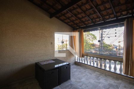 Varanda  de casa à venda com 5 quartos, 250m² em Jardim Vista Alegre, São Paulo