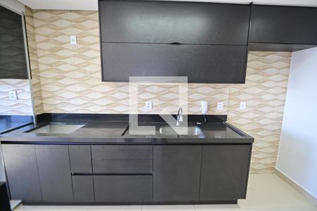 Sala/Cozinha de apartamento para alugar com 3 quartos, 75m² em Vila Rosa, Goiânia