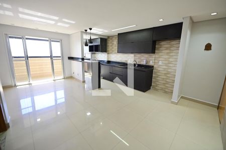 Sala/Cozinha de apartamento para alugar com 3 quartos, 75m² em Vila Rosa, Goiânia