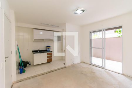 Sala de apartamento para alugar com 1 quarto, 50m² em Vila Metalúrgica, São Paulo
