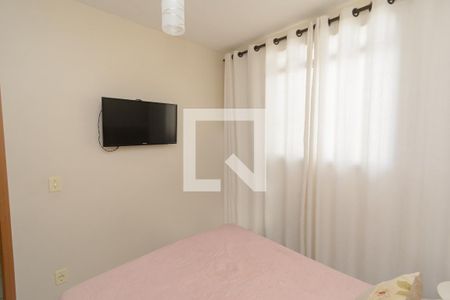 Quarto 2 de apartamento à venda com 2 quartos, 46m² em  Califórnia, Contagem