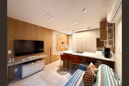 Sala de apartamento para alugar com 1 quarto, 48m² em Leblon, Rio de Janeiro